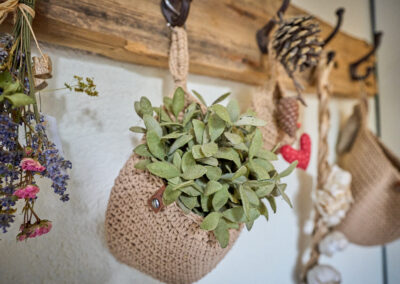 Dekoartikel im Bartsch in Hirten bei Burgkirchen 1